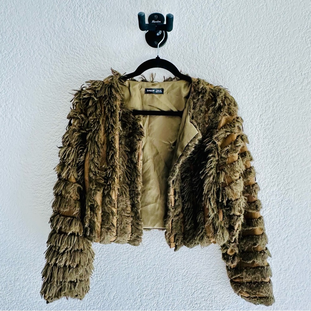 SHEIN Green/Brown Jacket Cropped Fluffy Style